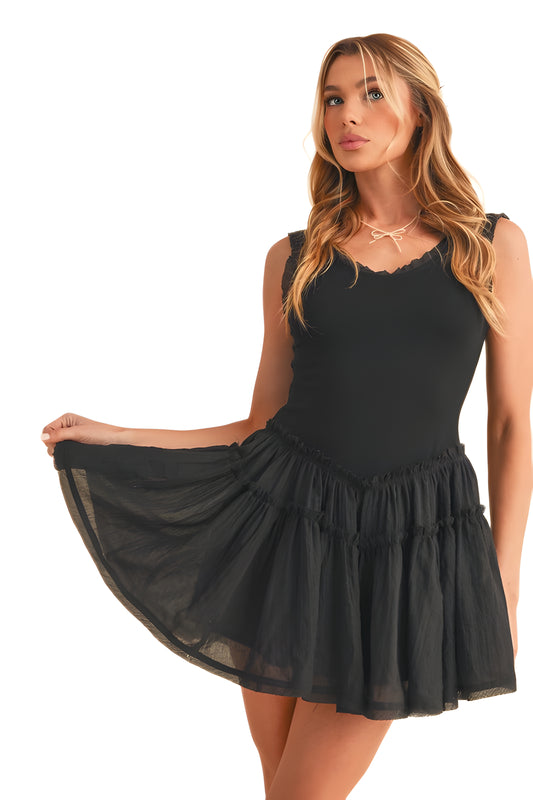Sleeveless Black Dress with Tiered Skirt and Scallop Neckline
