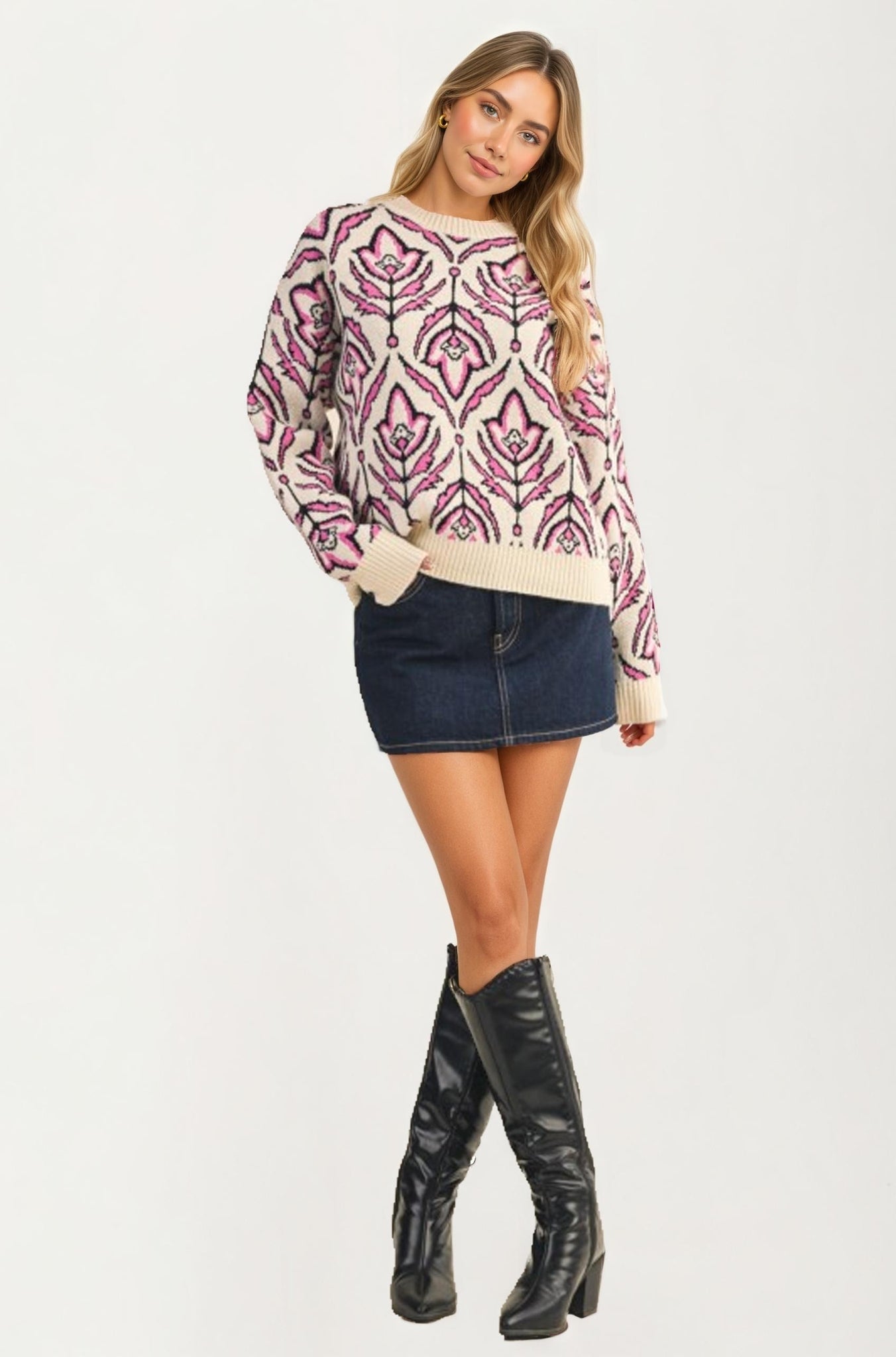 Floral Jacquard Crewneck Sweater in Ivory and Red