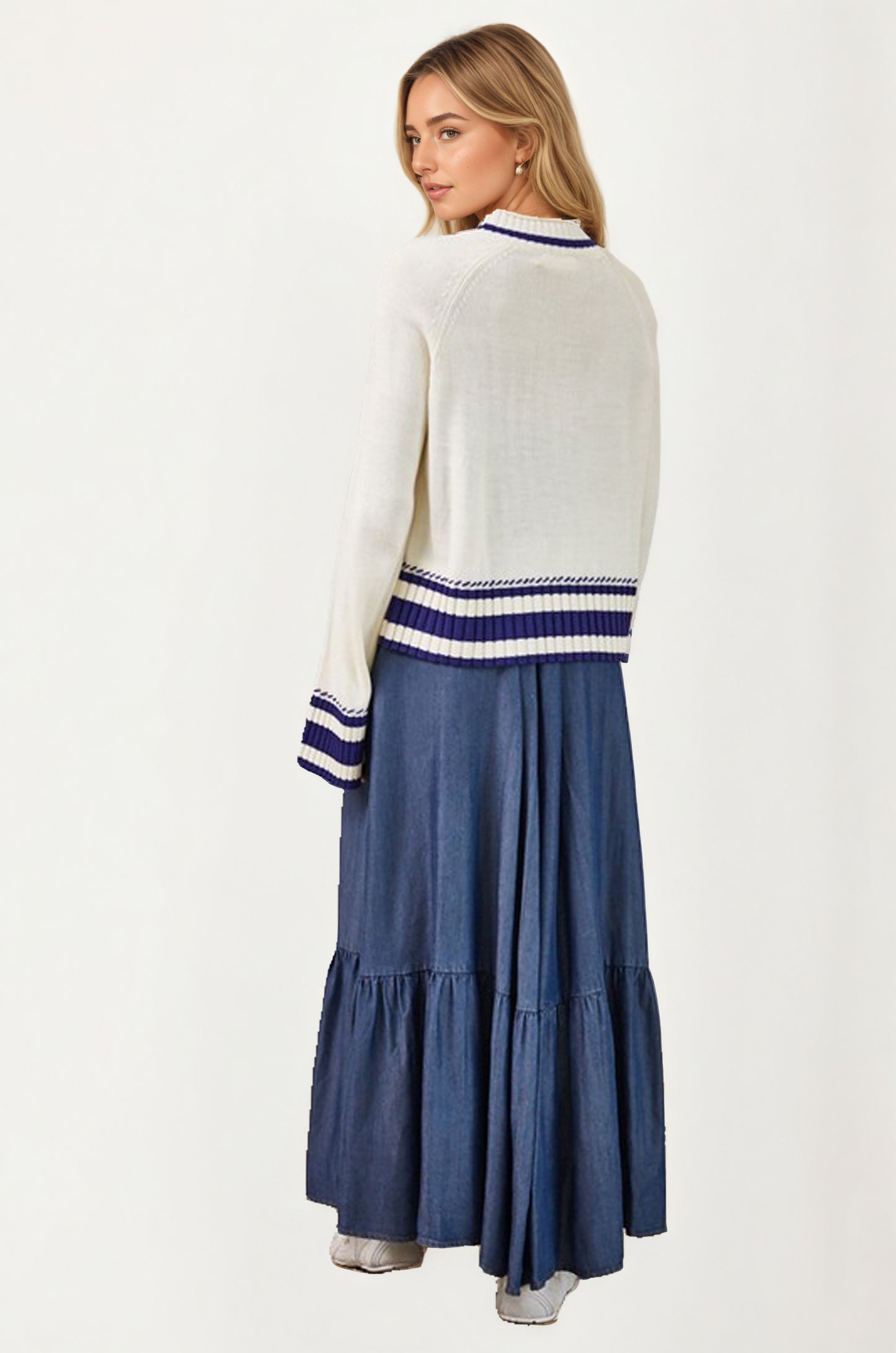 Striped Trim Knit Sweater with Relaxed Fit