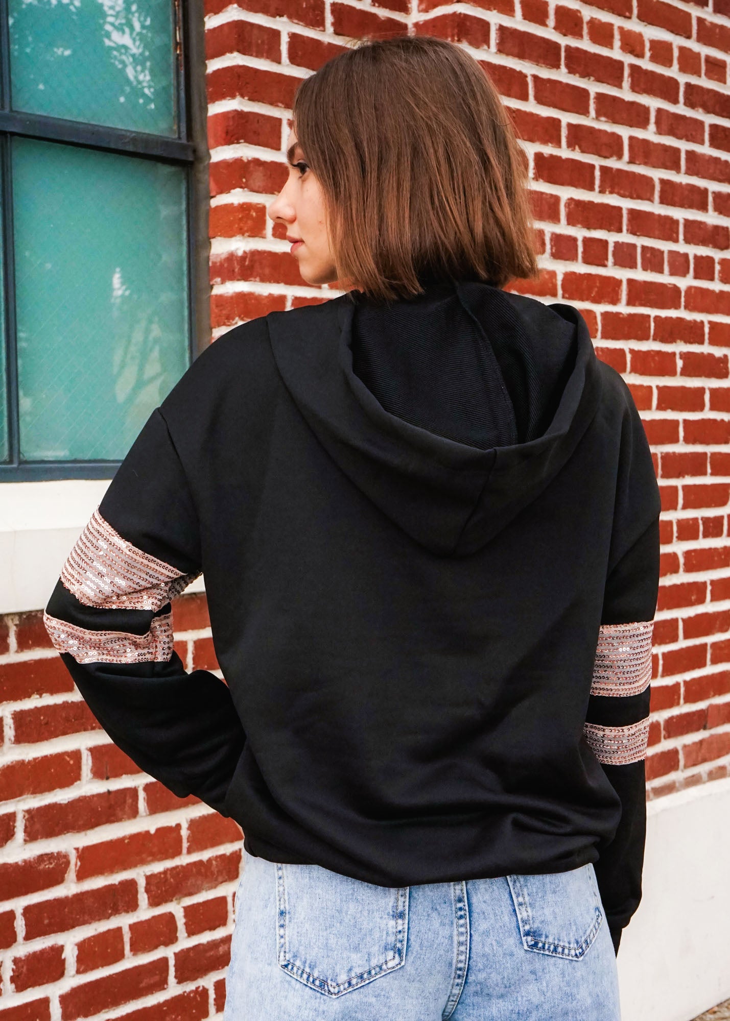 Contrast Sequin Patched Pocket Drop Shoulder Hooded Sweatshirt