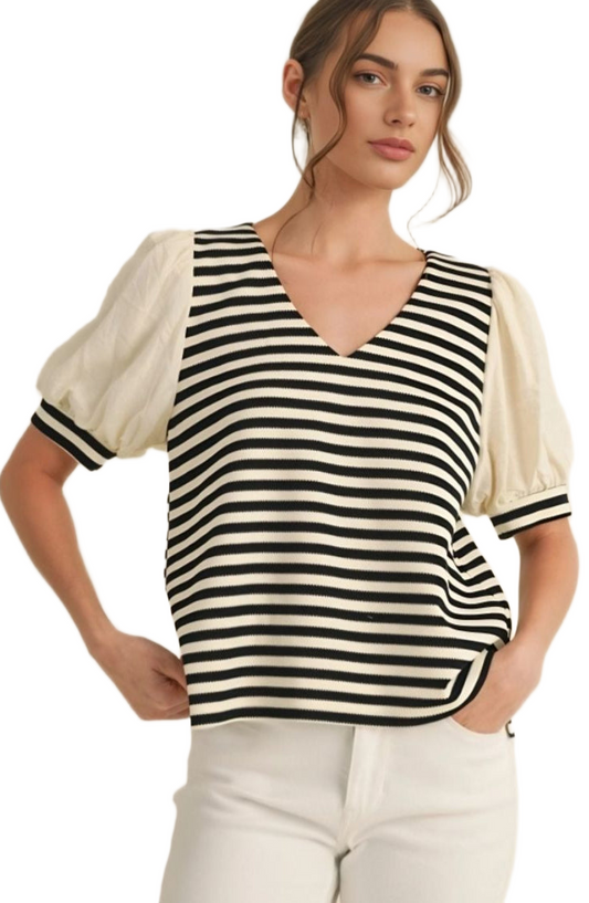 Black and White Puff Sleeve V-Neck Knit Top