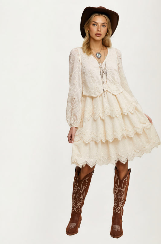 Tiered Lace Dress with Scalloped Hem and Long Sleeves